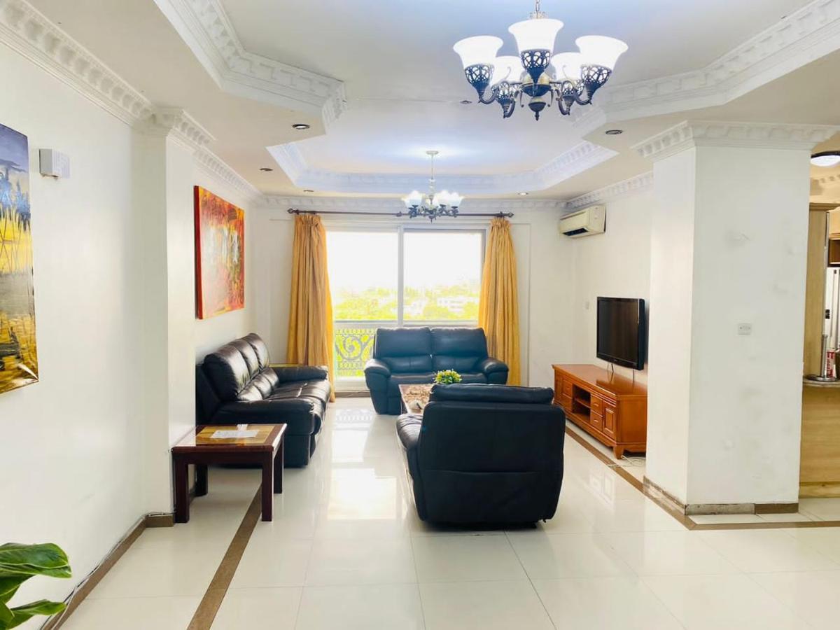 דאר א-סאלאם Masaki 2-Bedroom Apartment - Near The Ocean מראה חיצוני תמונה